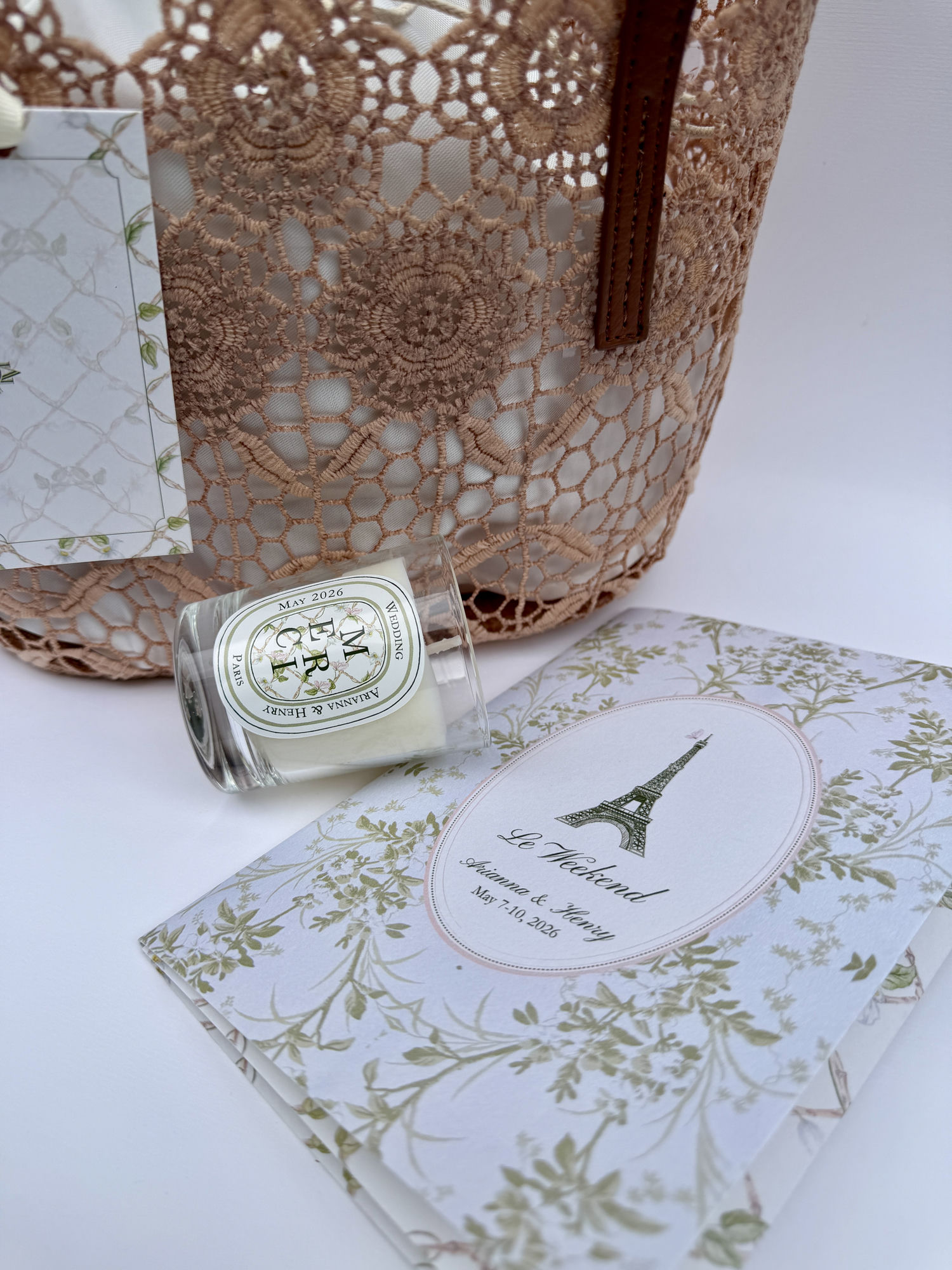 Mariage — pochette et bougie Diptyque